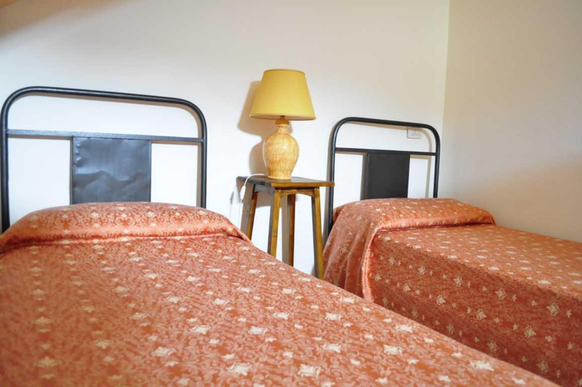 Bed and Breakfast Anticadimora Dei Pepe Salve Exterior foto